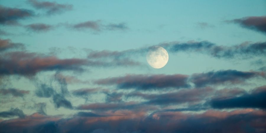 Feit-of-fabel-met-volle-maan-slaap-je-slechter_img900.jpg