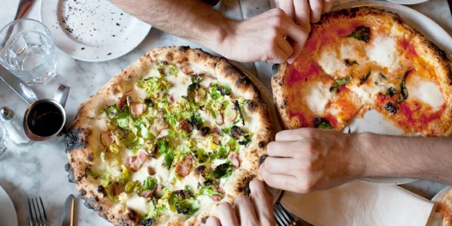 9-x-het-recept-om-gezonde-pizza-te-maken_img900.jpg