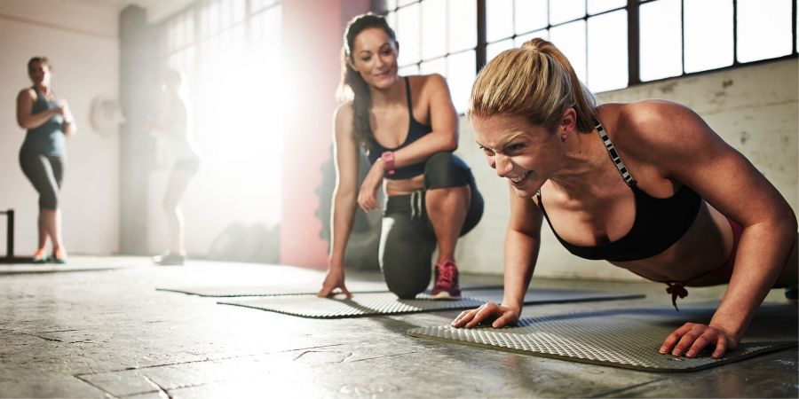 Dit-zijn-de-9-meest-gemaakte-fouten-bij-HIIT-workouts_img900.jpg