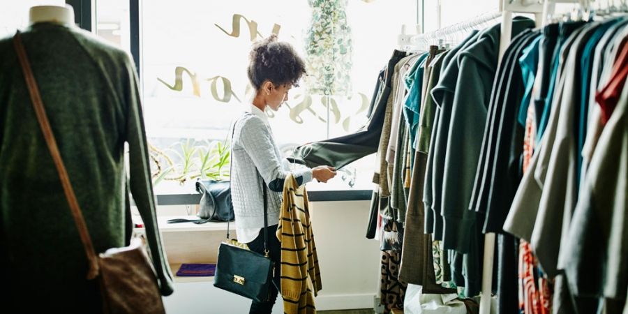 6-Tips-voor-een-duurzame-en-stijlvolle-garderobe_img900.jpg
