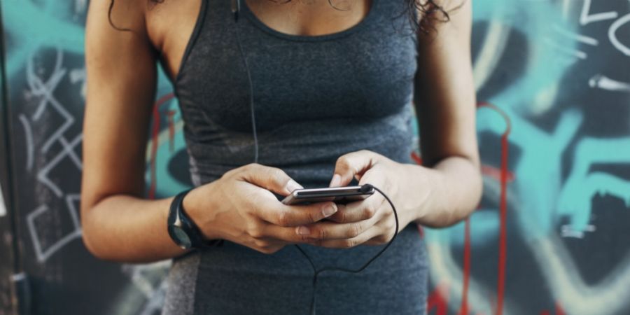 Deze-fit-en-gezondsheid-apps-heb-je-nodig-in-je-leven_img900 (1).jpg