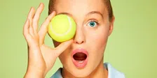 Thumbnail for article: 7 struggles die je herkent als je wel eens moet sporten met een bril