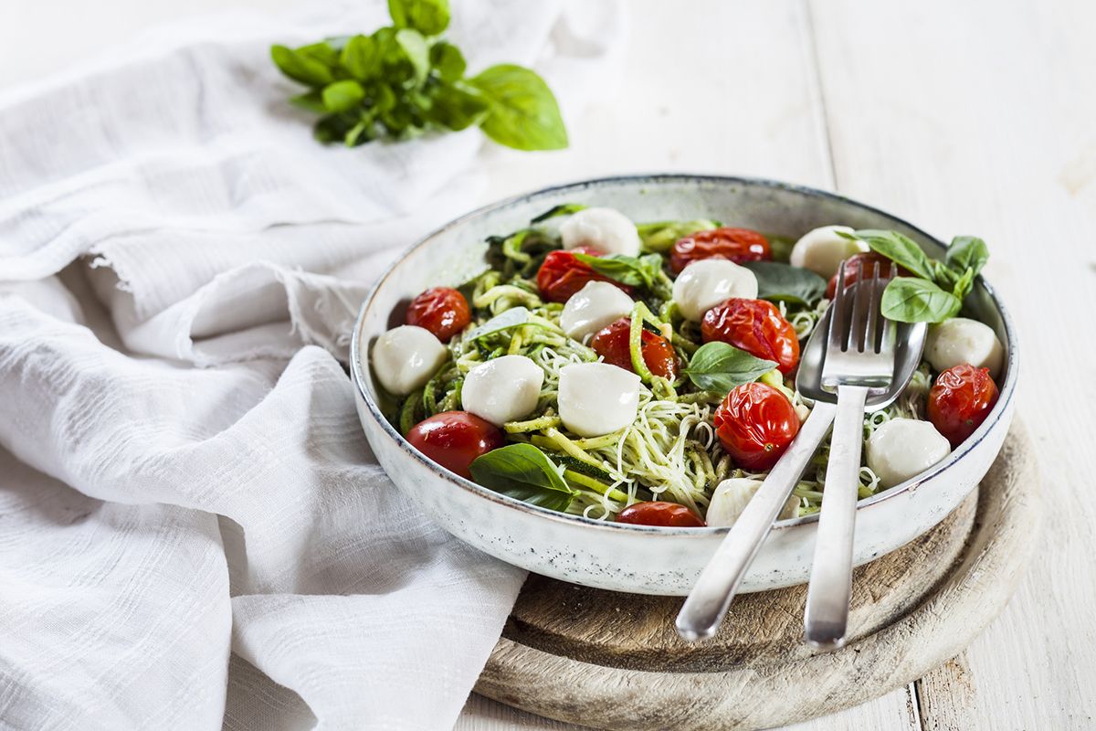 courgette-spaghetti-courgetti-pasta-tip-koolhydraatarm-pesto3.jpg