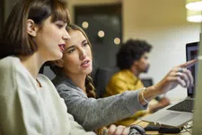 Thumbnail for article: Hoe kom je zo snel mogelijk van (werk)stress af?