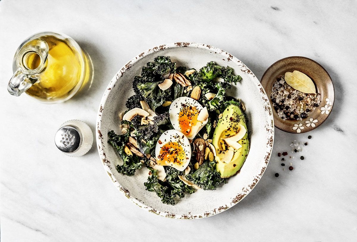 gezond lunchrecept salade boerenkool ei eiwitten.jpg