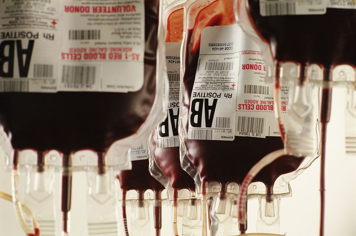 bloed-doneren-bloedbank-open-corona-sanquin.jpg