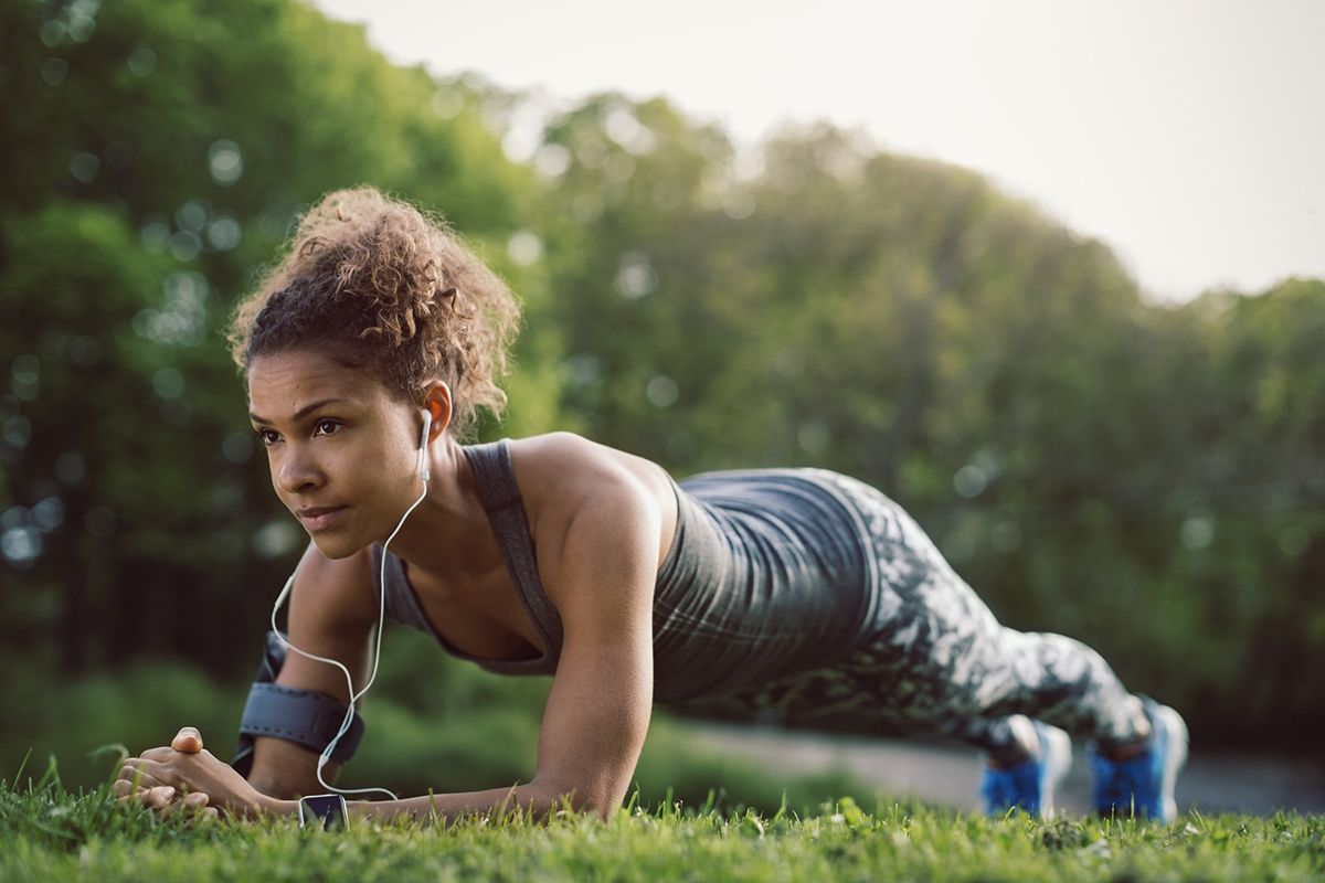 zware-30-minuten-hiit-workout-thuis-buiten.jpg