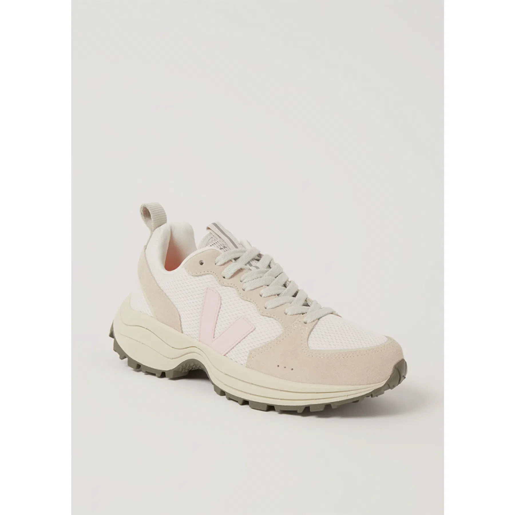 De populairste sneakers van het moment