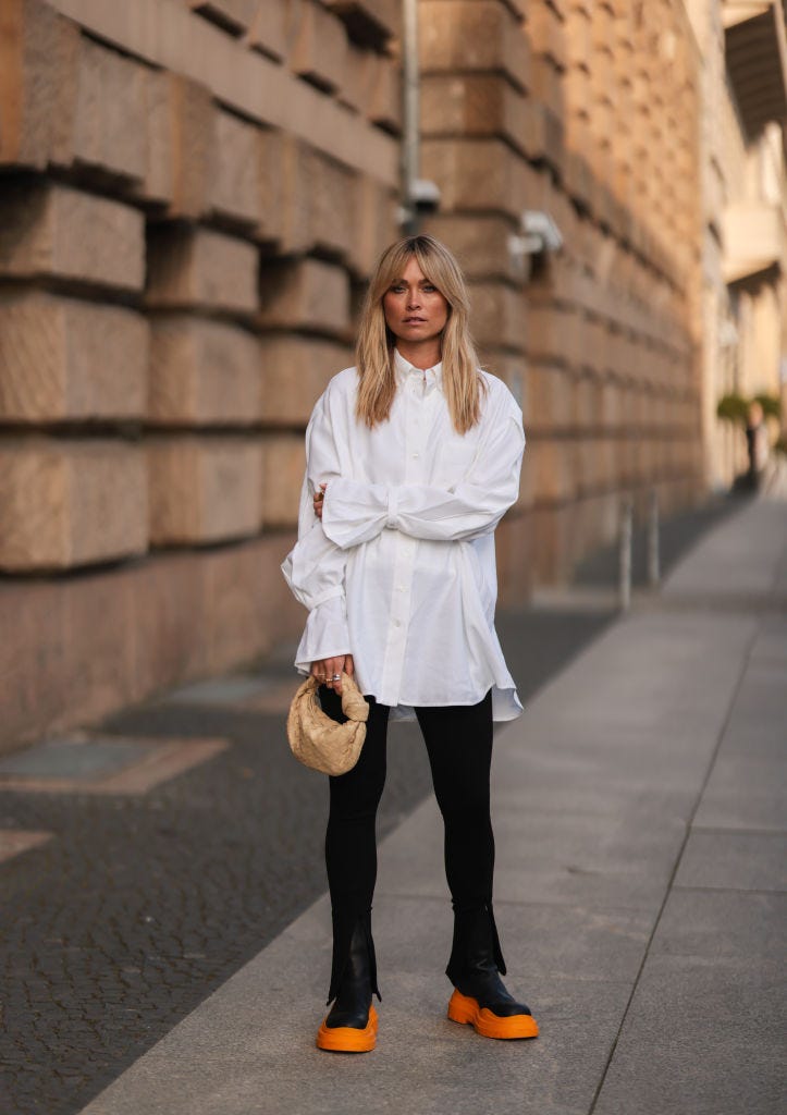 Het oversized overhemd is dé blouse van deze zomer