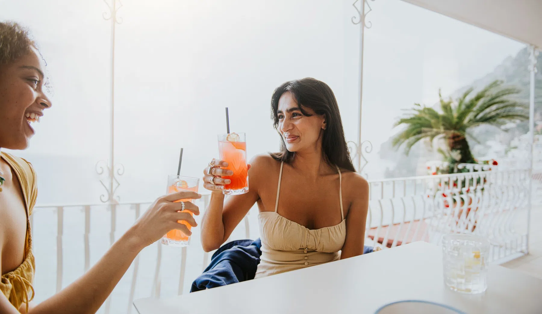 Mocktail magic: drie verfrissende recepten voor zomerse mocktails.jpg