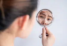 Thumbnail for article: Het hormonenhandboek: deze veranderingen in je leven kunnen invloed hebben op je huid