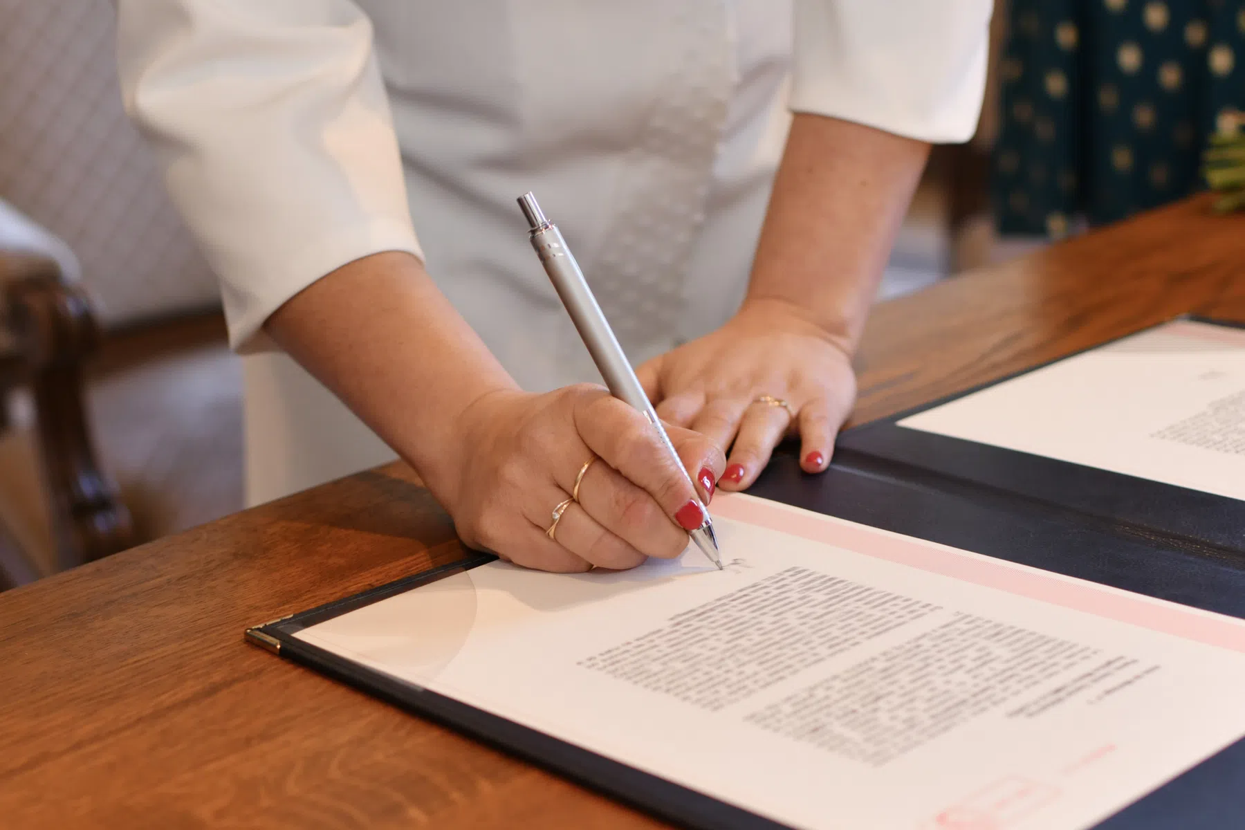 Het verschil tussen trouwen, samenlevingscontract en geregistreerd partnerschap