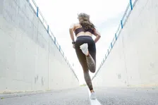 Thumbnail for article: Sporten op een lege maag? Dit zijn de voor- en nadelen van fasted cardio