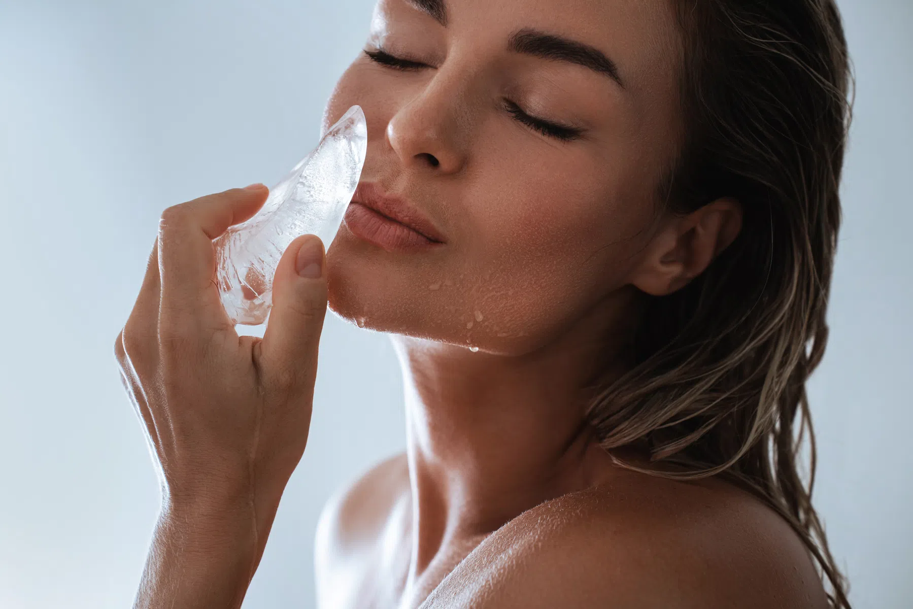 Dermatologen waarschuwen voor deze 3 viral huidverzoringstrends
