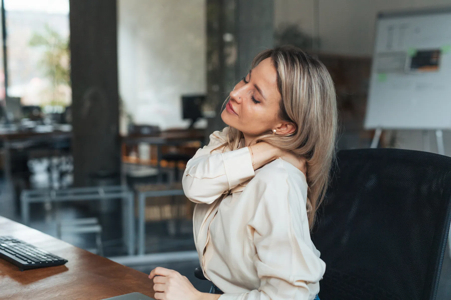 Stress als veroorzaker van nek- en hoofdpijn