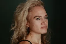 Thumbnail for article: Joyce (37) heeft borstkanker en moet haar borst laten amputeren