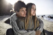 Thumbnail for article: Het oudste-dochter-syndroom: hier komt dat verantwoordelijkheidsgevoel vandaan