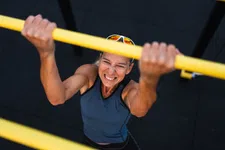 Thumbnail for article: Krachttraining in de (peri)menopauze: door deze 6 oefeningen leef je langer