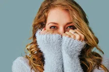 Thumbnail for article: Expert over microplastics in je kleding: wat adem je eigenlijk in?