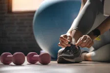 Thumbnail for article: Veel grip en lekker hip: deze gymschoenen zijn dé investering voor 2026