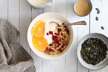 Thumbnail for article: ‘Proteïne’ muesli bij het ontbijt: is het echt nodig (of betaal je vooral meer)?