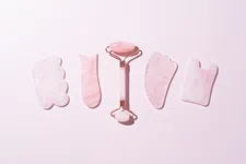 Thumbnail for article: Dit is waarom de Gua Sha een vaste plek in je routine verdient