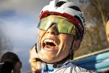 Thumbnail for article: Demi Vollering wint Ronde van Vlaanderen en sprak over de allerbeste worden