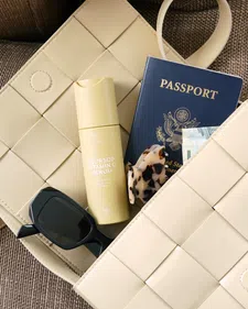 Thumbnail for article: Voor het geval dat: dit zijn de medische essentials die je wilt meenemen op vakantie