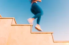 100.000 stappen per dag wandelen?! Dit hebben experts te zeggen over deze nieuwe TikTok-challenge