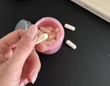 Thumbnail for article: Mensen met een vitamine D-tekort kunnen meer pijn ervaren, volgens onderzoeken